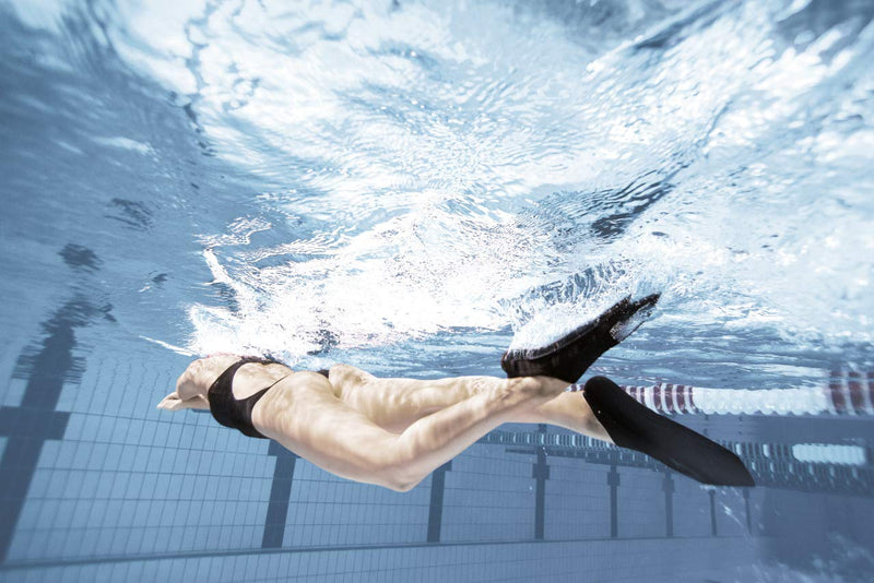 Arena Powerfin Hook Swim Training Fins 2-3 Acid Lime - Black - BeesActive Australia