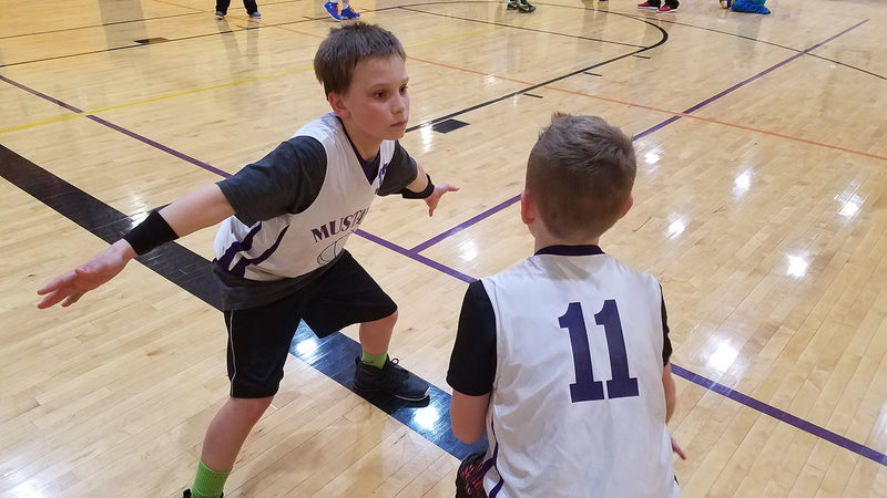 Basketball Defensive Reach Control - Defensive Training Aid - Get Players to Stop Reaching in - Get Players to Stop Fouling - One Size Fits All - Keeps Players from Reaching in - BeesActive Australia