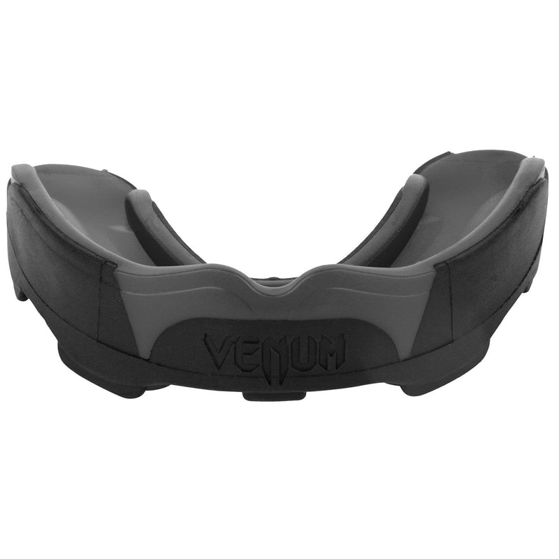 Venum Predator Mouthguard One Size Black/Black - BeesActive Australia