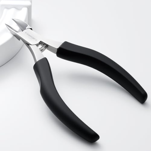 FAMILIFE Toe Nail Clippers for Thick Toenails, Professional Stainless Steel Ingrown Toenail Clippers, Sharp Durable Blades Pedicure Tools with Non-Slip Plastic Handle for Salon & Home Use Black 1 Pcs