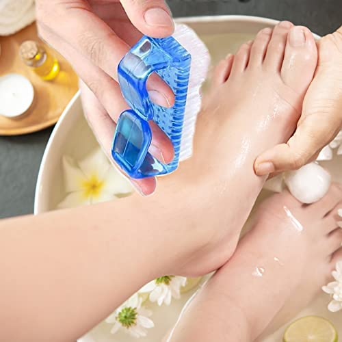 4 Pcs Nail Brush for daily Use - 4 Different Kinds of Fingernail brush with Plastic Handle Nail brush for cleaning Fingernails and Pedicure for Toes and Nails Men Women Plastic Brush 4 Pcs