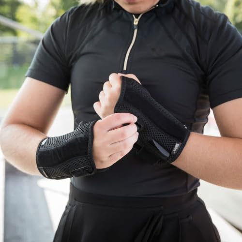 Back on Track Carpus Wrist Brace | Welltex Stabilizing Wrist Support Left Large/Medium (18-22cm)