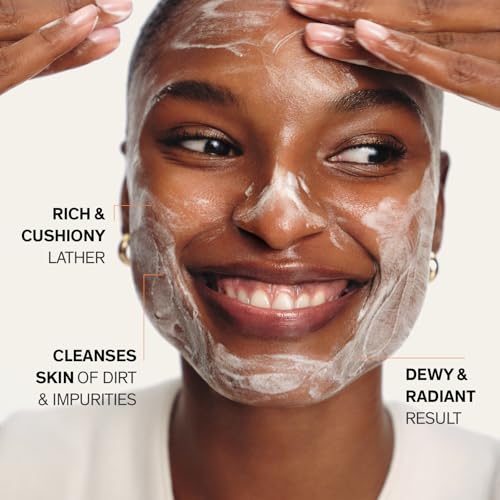 Sulwhasoo Gentle Cleansing Foam | Hydrating Korean Facial Cleanser | Removes Makeup, Dirt & Oil | Softening Daily Face Wash for Dry, Normal & Sensitive Skin 6.76 oz / 200 ml: Full Size