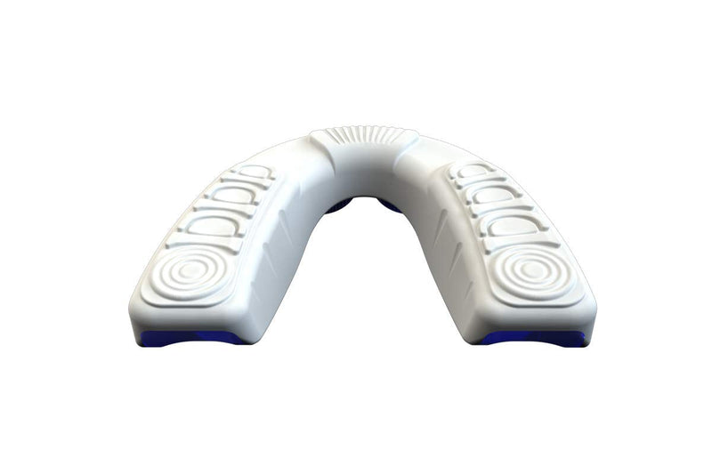 Boil and Bite Mouth Guard (Youth & Adult) Custom Fit Sport Mouthpiece for Football, Hockey, Rugby, Lacrosse,Boxing,MMA(Free Case Included) American Flag Adult -Ages 11 & Above - BeesActive Australia