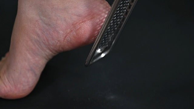 Professional Foot Scrubber Dead Skin Remover, Pedicure Foot File Callus Removal, Heel Scraper for Cracked Heels, Microplane Cheese Grater for Feet, Foot Rasp for Hard Skin(T1) T1