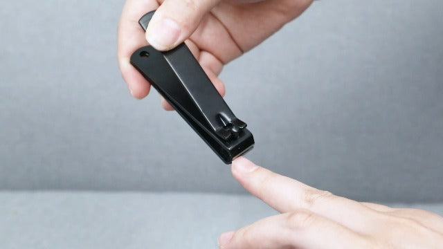 BALUCA Toenail Clippers for Thick Nails for Seniors, Straight Fingernail Clippers and Angled Head Large Toe Nail Clippers with Wide Opening Nail Cutter for Men & Women, Black