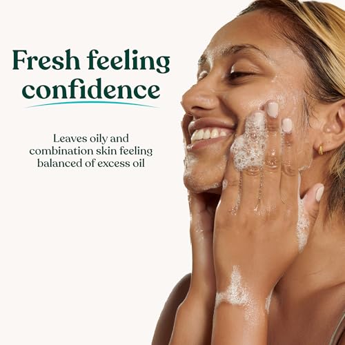 The Body Shop Seaweed Gel Cleanser, For Oily and Combination Skin, Vegan, 125ml
