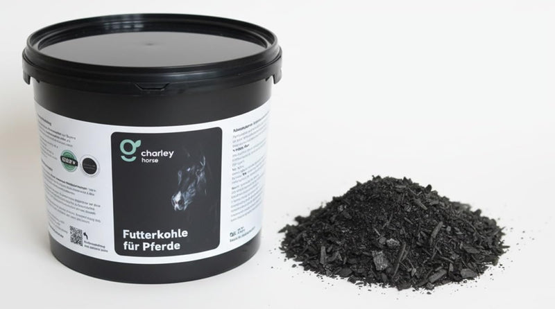 Feed Charcoal for Horses - 5 L Bucket Premium Feed Charcoal for Healthy Digestion, Prevention and Natural Instant Aid for Colic and Faeces Water