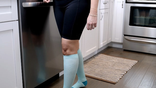 Motif Medical Maternity Compression Socks Medium-Large Black/Green