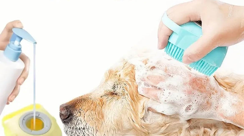 Pet Shampoo Brush, Silicone Massage Rubber Bath Comb With Shampoo Storage For Dog & Cat Grooming Tool, Blue