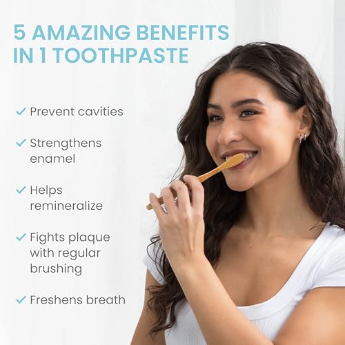 Himalaya Botanique Anticavity Fluoride Toothpaste, Peppermint, 4 oz, 4 Pack 4 Ounce (Pack of 4) Adult Peppermint