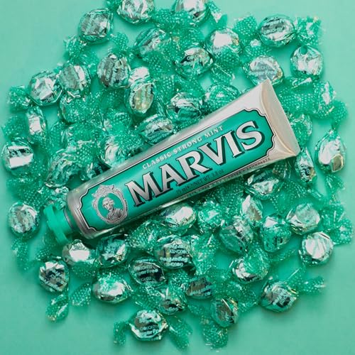 Marvis Classic Strong Mint and Aquatic Mint Toothpaste Set, 3.8 oz