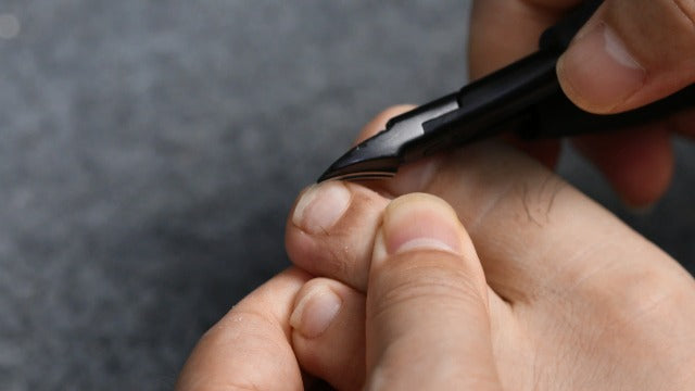 BEZOX Toe Nail Clippers for Thick Toenails for Seniors – Raised Cutting Edge Ingrown Toenail Clippers, Ergonomic Design Toenail Scissors for Thick Nails, Podiatrist Recommended - Black