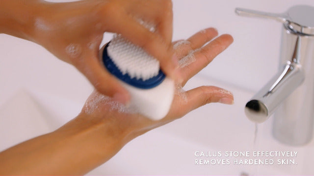 Tweezerman Exclusive Nail Brush & Hand Callus Stone Evening Blue