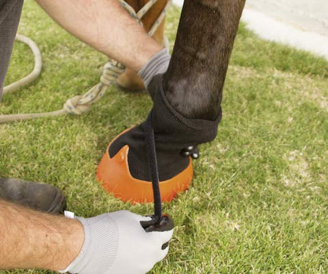 TUBBEASE Hoof Soaking Boot - Essential Hoof Care - Short Term Equine Hoof Soaking Boot for Hoof Treatments with Horses and Ponies. Simple, Breathable Design - for Use in Stable - Hoof Sock 7" (Yellow) - BeesActive Australia