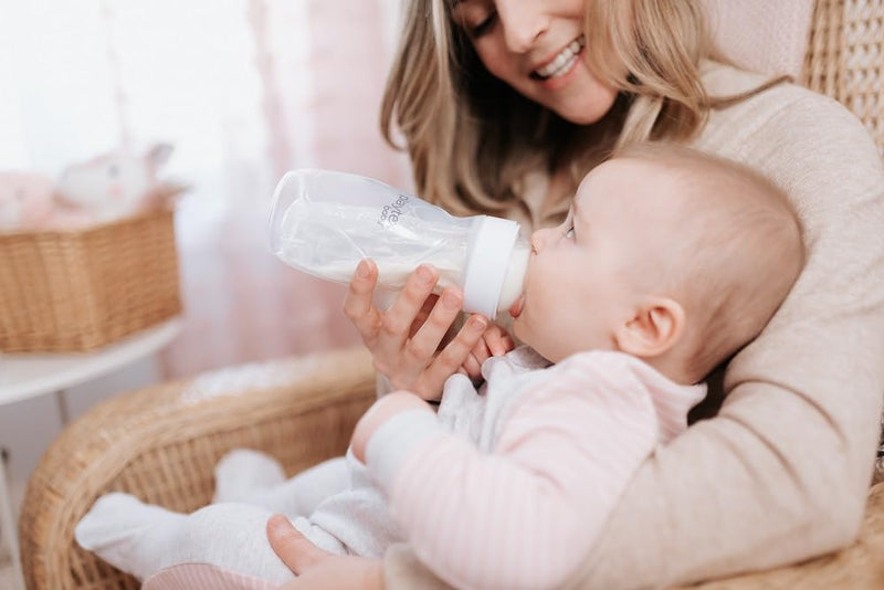 Playtex Baby NATURALATCH Comfort Wide Neck Nipples for Babies 0+ Months, Slow Flow (2 Count), Feeding Essentials for Newborn and Breastfeeding Babies - BeesActive Australia