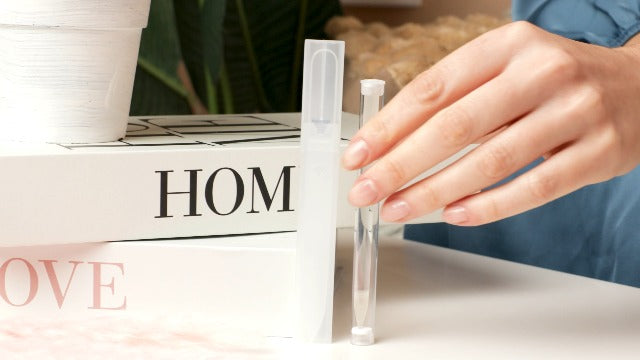 Bona Fide Beauty Czech Glass Cuticle Pusher (Clear), 1Pc with Pouch Clear