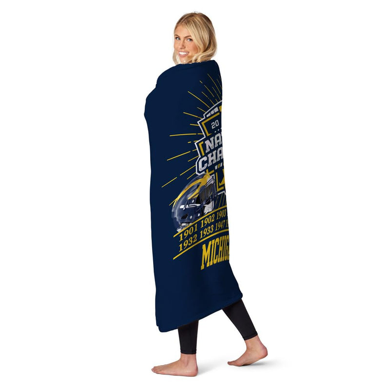Northwest Michigan Wolverines 2023 National Champions Silk Touch Throw Blanket – 50 x 60 inches – Soft Plush College Football Fan Gear - BeesActive Australia