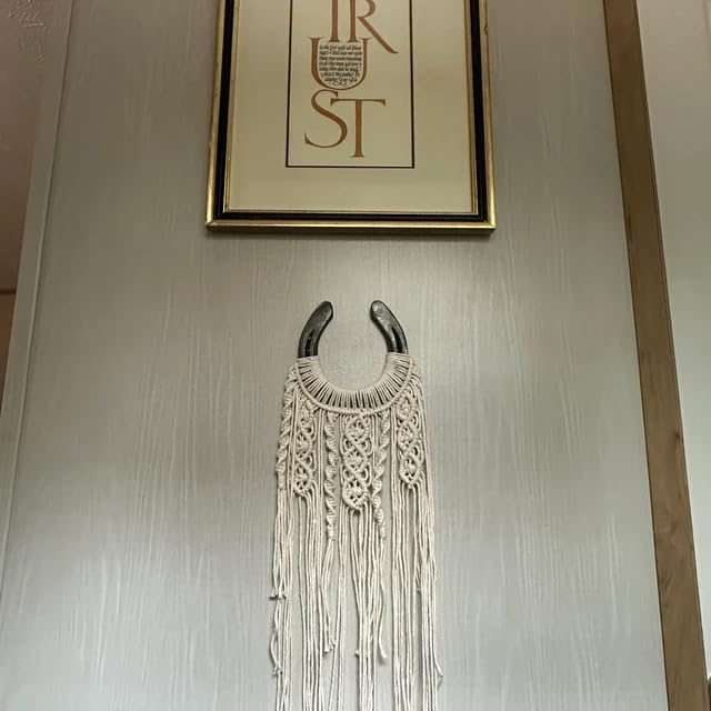 Dielianyi Equestrian Macrame Wall Hanging Equestrian wall art Handmade macrame decor Equestrian-inspired wall hanging horse lover decor (White) White - BeesActive Australia