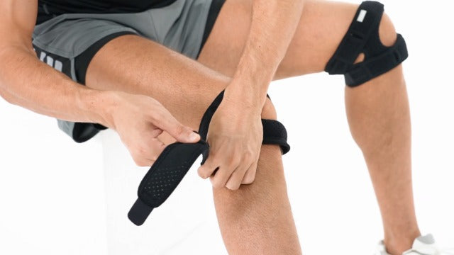 Fit Geno Patella Knee Brace for Women and Men, Patellar Tendon Support Strap with Side Stabilizers, Knee Band with Patella Gel Pads for Meniscus Tear Arthritis Pain Injury Running Large