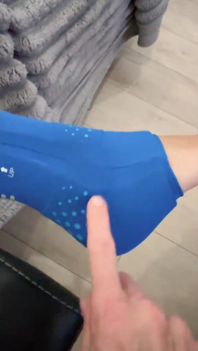 Ankle Ice Pack Wrap, Long-Lasting Cold Compression for Ankle Recovery 1 Pack L Blue