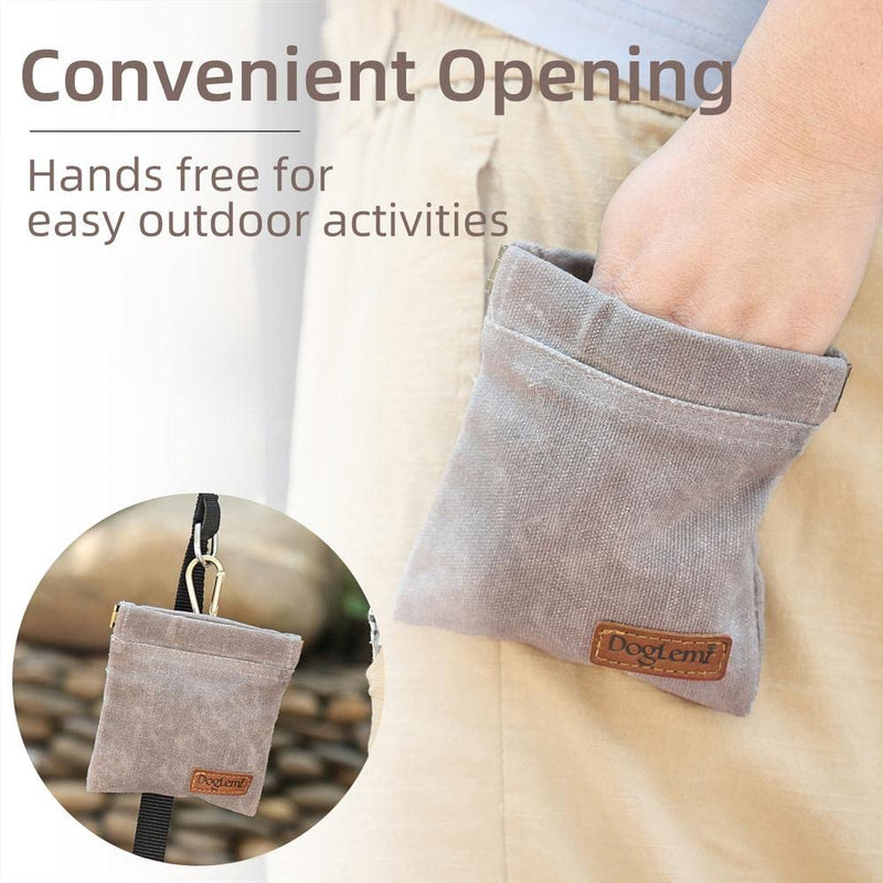 Dog Treat Bag, Puppy Dog Training Pouch Hands-Free Training Dog Treat Pouch, Includes Carabiner, for Pet Puppy Travel or Outdoor Use (Green) Green - BeesActive Australia