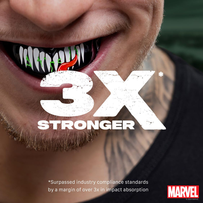 Marvel Venom Mouth Guard, Dual Layer Mouthguard for Youth with Case, Easy Fit Remoldable Mouthpiece for Football, Boxing, Lacrosse, MMA, Basketball & All Contact Sports (Kids <11 Years, Black) Junior (up to 11 Year)