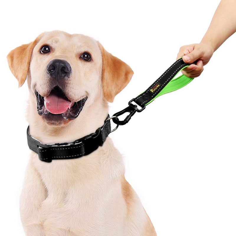 PLUTUS PET 10 Inch Short Dog Leash for Large Dogs with Locking Carabiner Clip & Padded Handle（10”, Black） 10 Inch (Pack of 1) - BeesActive Australia