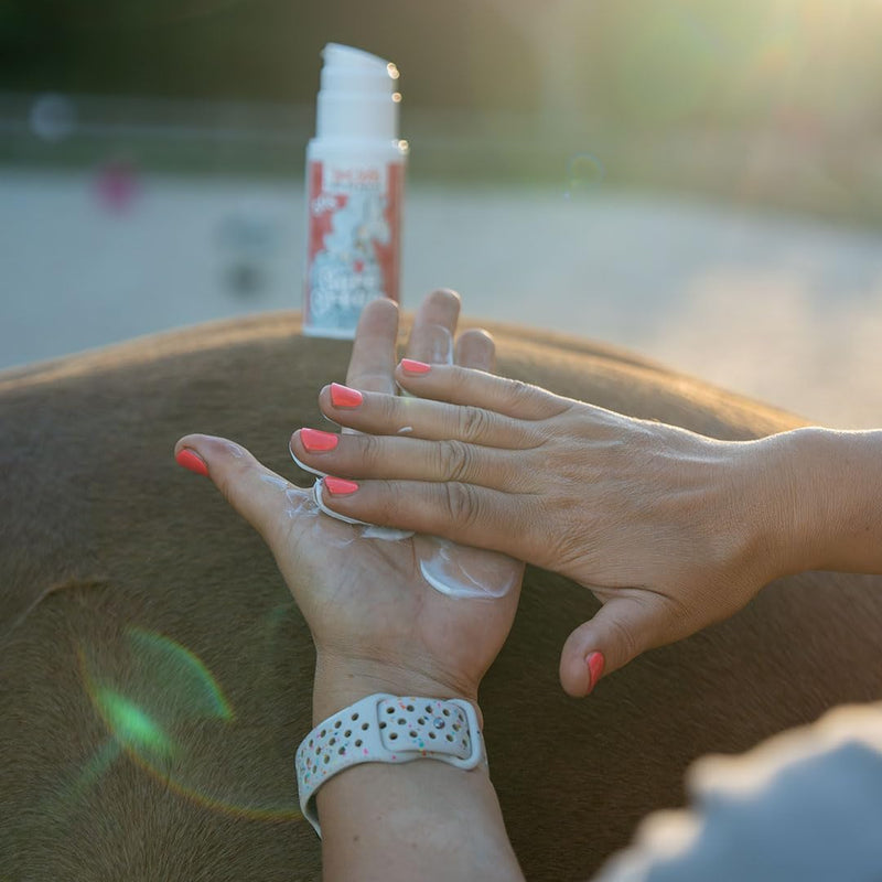Lilla Livet by Bense&Eicke First Aid Care Cream with MicroSilver BG SOS Skincare Mousse for Horses, Supports Skin Barrier & Regeneration, 100 ml Dispenser