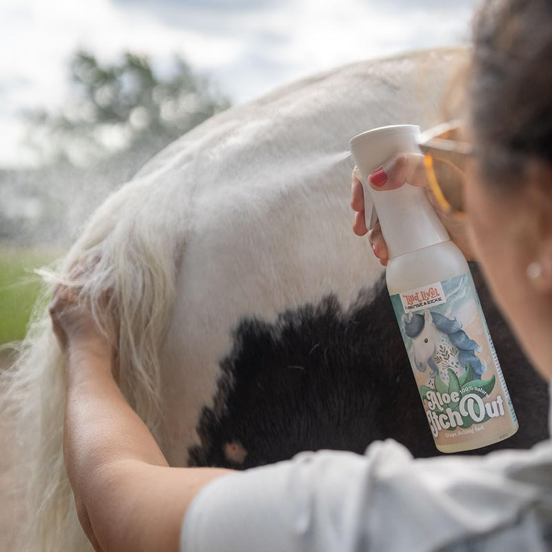 Lilla Livet by Bense&Eicke Aloe Itch Out Eczema Spray for Horses - Soothing & Nourishing - Cleans and Moisturises - with Aloe Vera, Livermoss & Tea Tree Oil, 500 ml Spray Bottle
