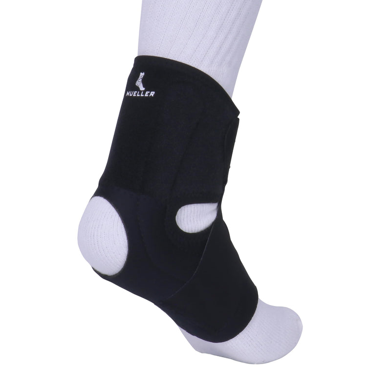 MUELLER Sports Medicine Comfort Flex Ankle Stabilizer, Ankle Pain Relief Support for Men and Women, Ideal for Sprains, Strains, Arthritis, Black, One Size