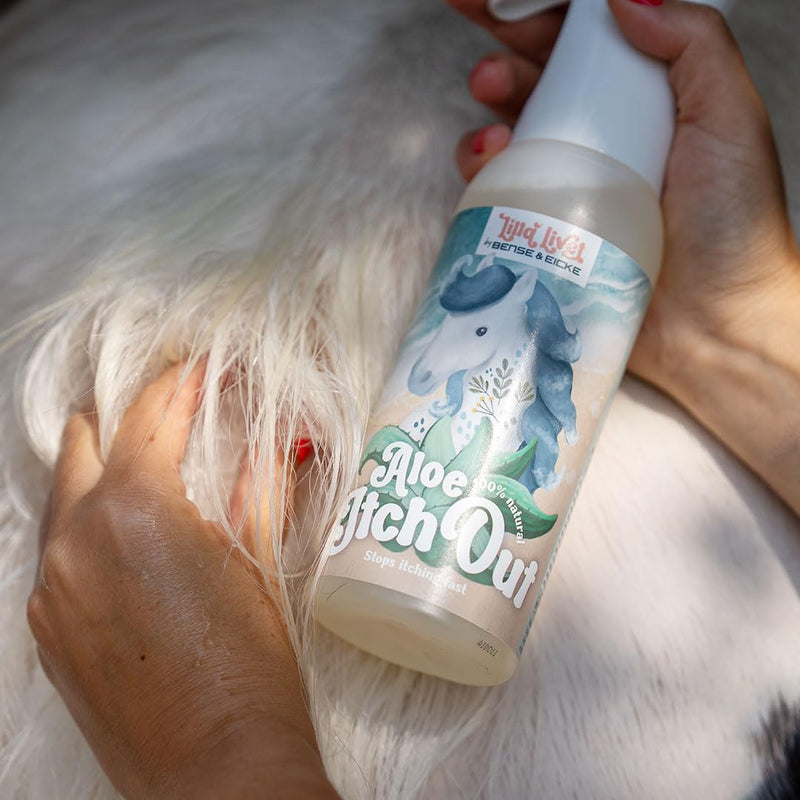 Lilla Livet by Bense&Eicke Aloe Itch Out Eczema Spray for Horses - Soothing & Nourishing - Cleans and Moisturises - with Aloe Vera, Livermoss & Tea Tree Oil, 500 ml Spray Bottle