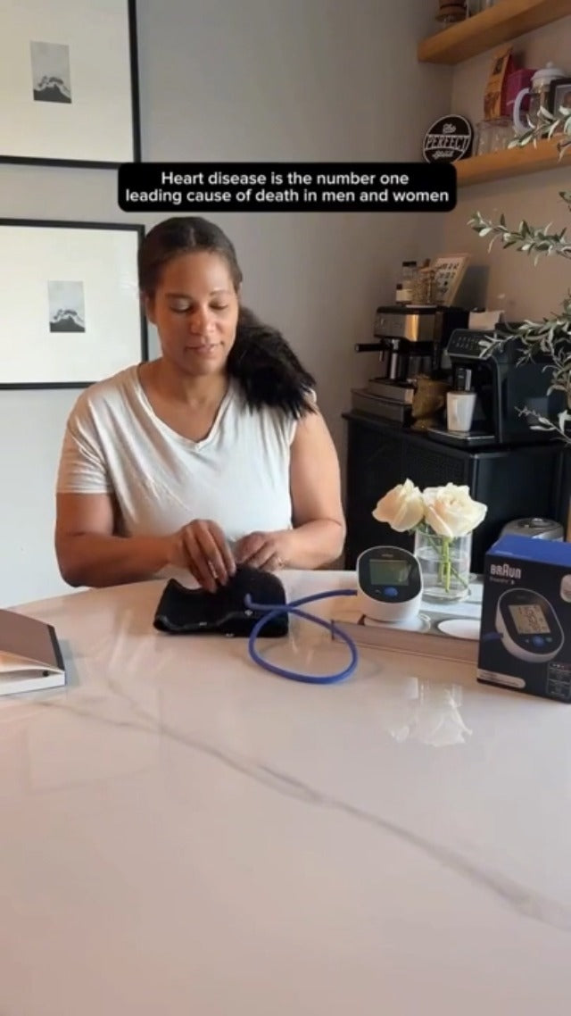 Braun ExactFit 2 Blood Pressure Monitors for Home Use Not Bluetooth Compatible