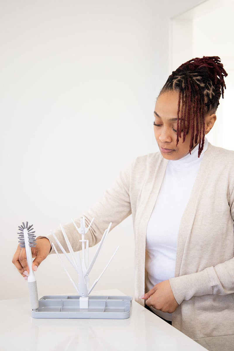 Ubbi On-The-Go Drying Rack and Brush Set, includes Travel Case and Bottle Brush for Compact Storage, Holds Up to 8 Bottles, Baby Travel Accessories, Gray Gray Drying Rack & Brush - BeesActive Australia