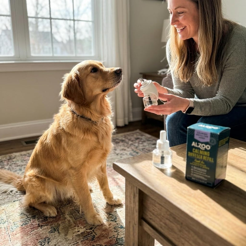 ALZOO Dog Calming Diffuser Refill - Anxiety & Stress Relief for Dogs, Made with All Valerian & Lavadin, Covers 500 Sq Ft, No Synthetic Pheromones, 4-Week Supply, Includes 1 Refill