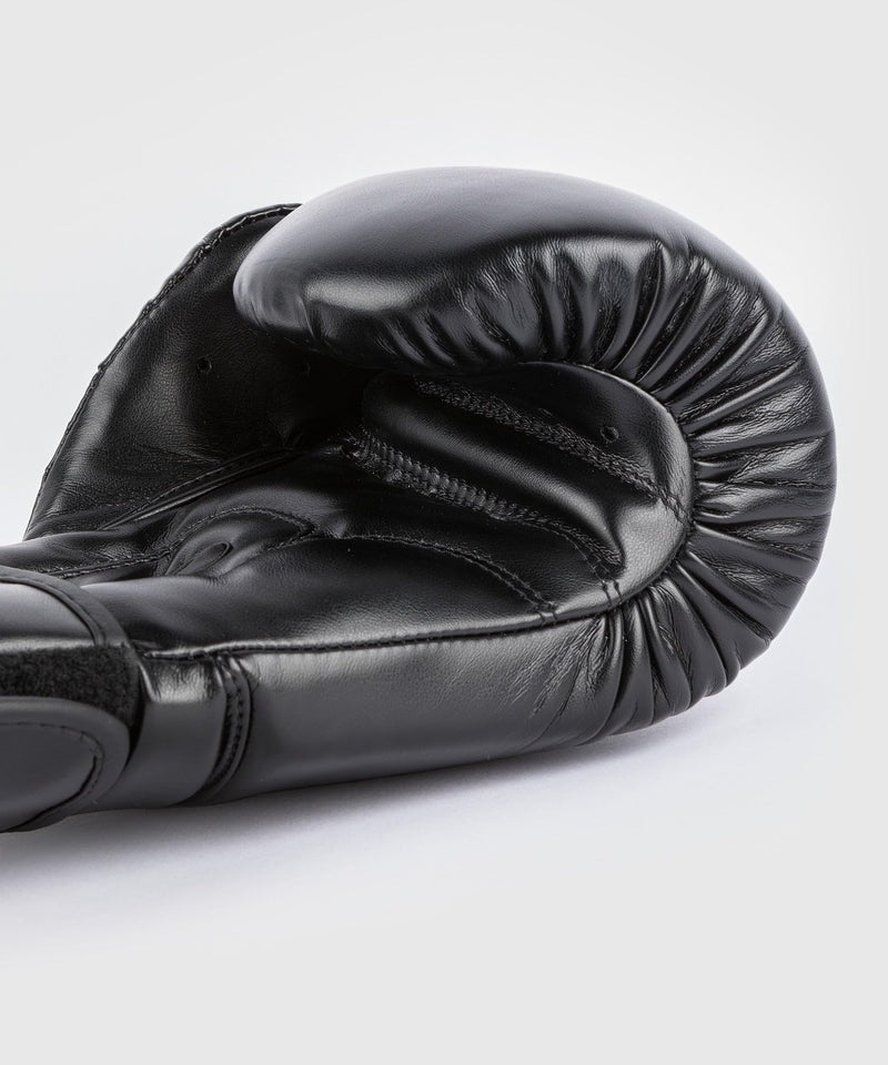 Venum Contender 1.5 Kids Boxing Gloves Black/Black 8-Ounce