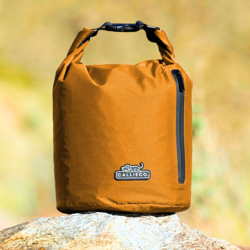 Dog Food Travel Bag w/ 1 Cup Scoop and Zipper Side Pocket | Waterproof Kibble Storage Container for Home, Road Trips, Camping, Boarding and More (Orange, 32 Cups) Orange - BeesActive Australia