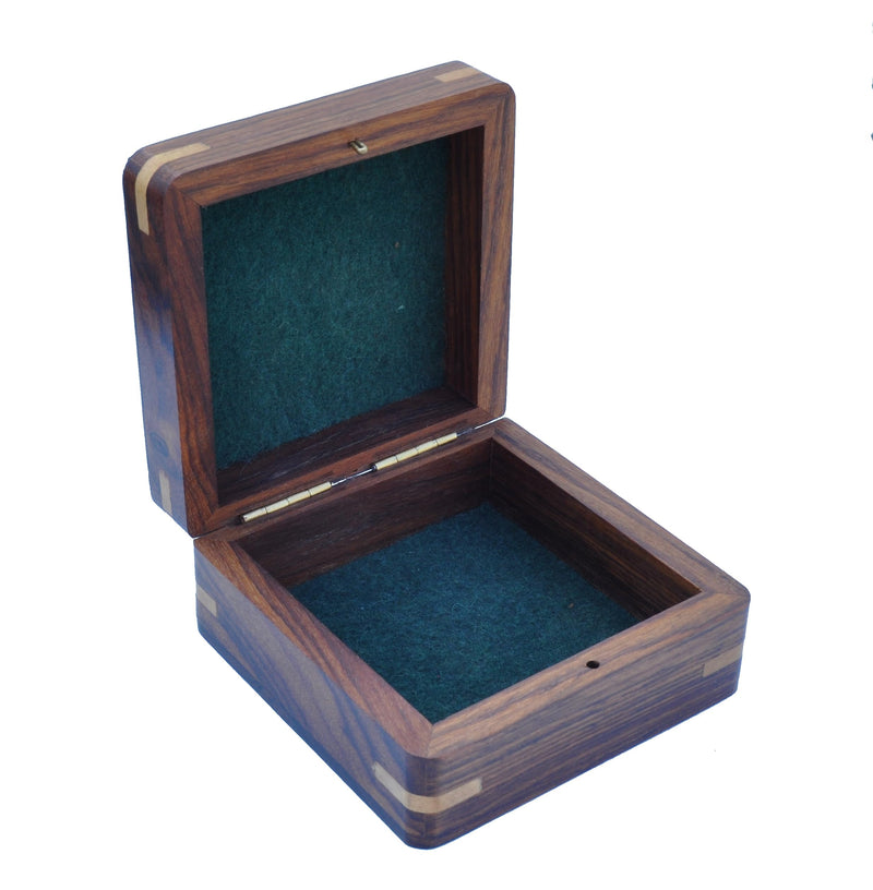 Personalized Antique Brass Pocket Compass with Custom Engraving – Engraved Compass Gift for Graduation, Father’s Day, Anniversary, Travel, or Family Heirloom – Optional Hardwood Box Behind You - BeesActive Australia
