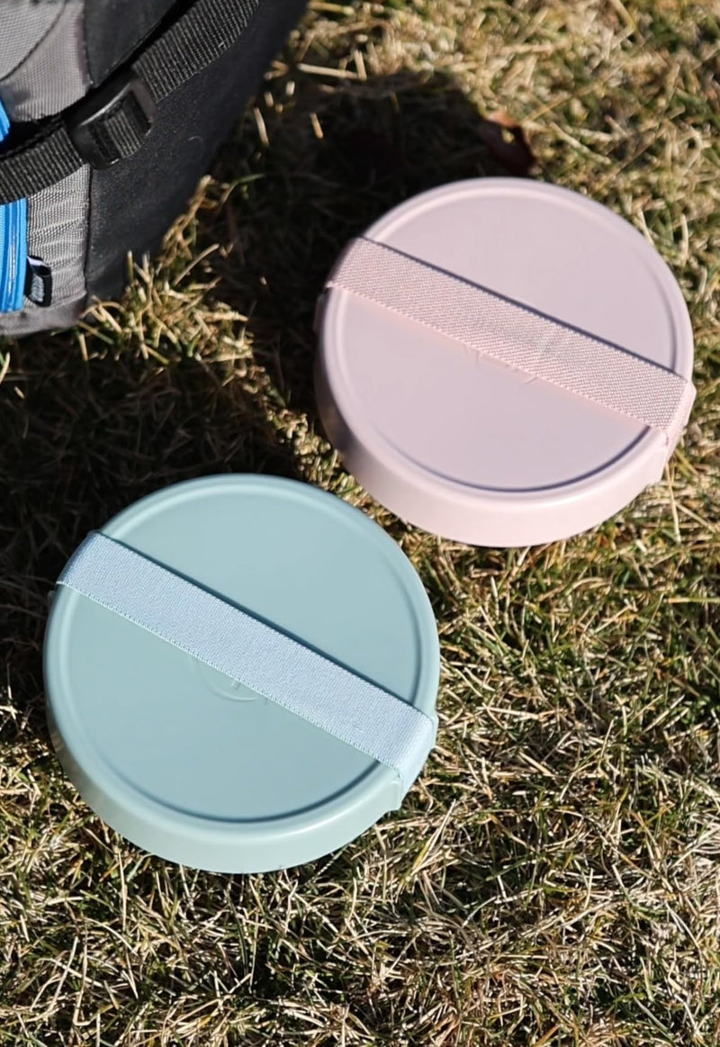 Barkin’ Trails Travel Dog Bowls, Portable Dog Bowls, Outdoor dog water bowl, BPA-Free Dog Food and Water Bowl Set, Food Grade Plastic Dog Travel Bowl, Dog camping essentials, Travel Dog Food Container Standard Icy Blue - BeesActive Australia