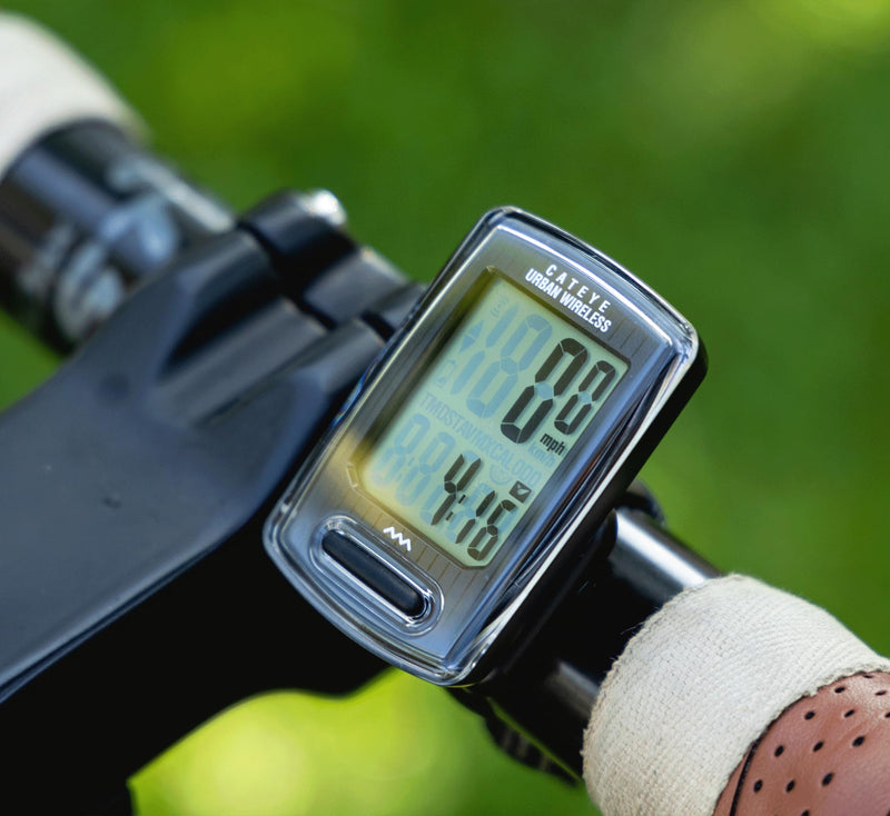 CATEYE Urban Wireless Bike Computer – Analog Speedometer & Odometer with Calorie Tracking, FlexTight™ Mount, Auto Start/Stop, Programmable Odometer & Easy Setup for All Bikes