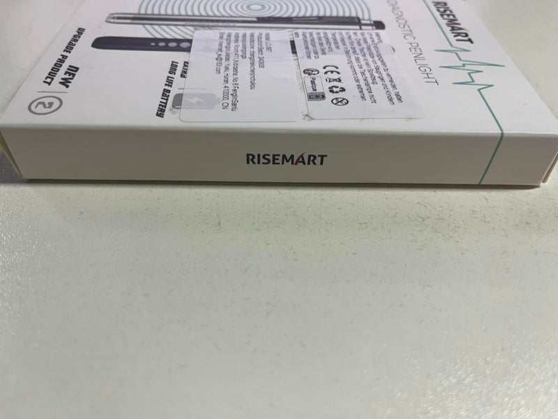 RISEMART Pen Light, Nurse Led Medical Penlight with Pupil Gauge for Nursing Students Doctors Black and Silver with Batteries Black + Silver - BeesActive Australia