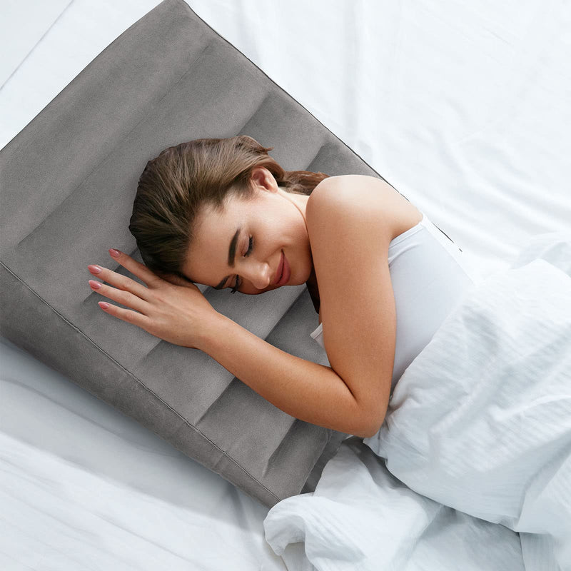 Inflatable Wedge Pillow for Sleeping, Portable Travel Wedge Pillow for Sitting in Bed, Inflatable Wedge Pillows for Travel, Blow Up Wedge Pillow Under Knee Pillow Light Grey - BeesActive Australia
