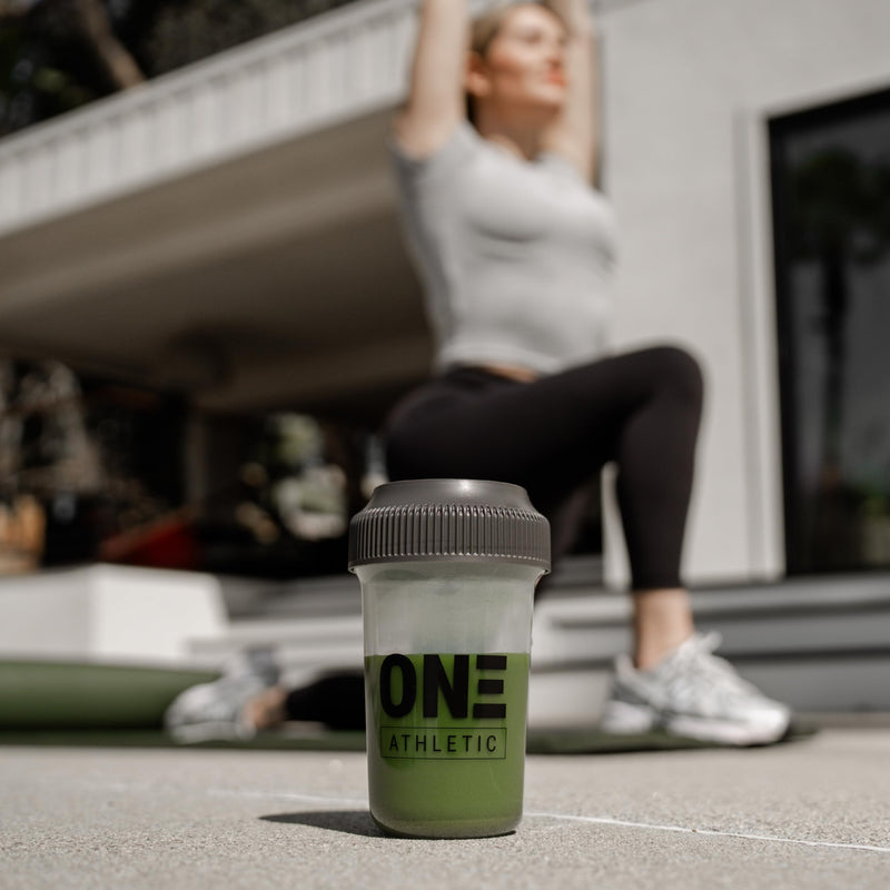 ON3 Athletic Daily Greens & Superfood Blend with Chlorella, 5 Servings | Daily Drink for Immunity Boost | Plant-Based, 60+ Nutrients, Vitamins, Probiotics Herbal 3 Ounce (Pack of 1)