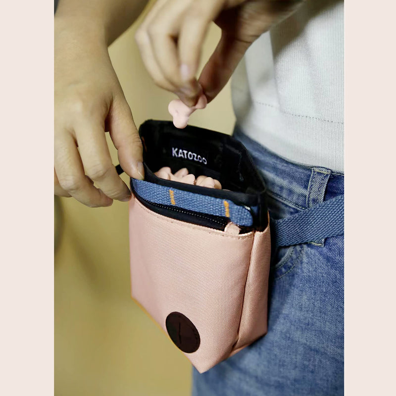 Dog Treat Pouch with Pet Training Clicker, Dog Training Treat Pouch Kit, Magnetic Closure, Hands-free training. (Pink) Pink - BeesActive Australia