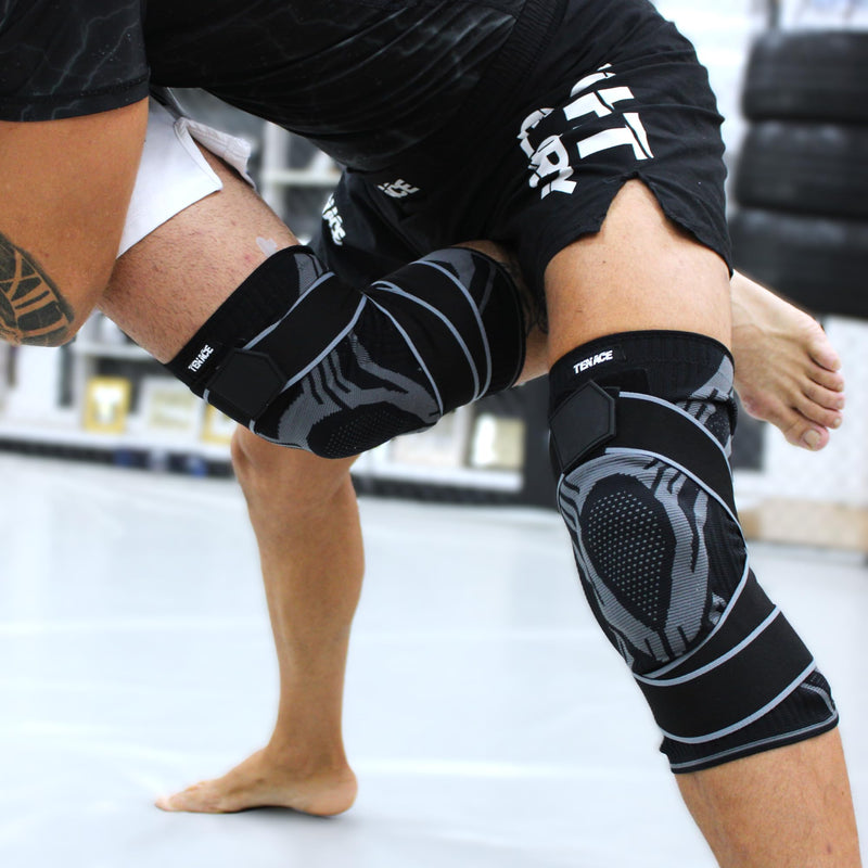 Tenace BJJ Knee Brace Grappling - Compression Knee Pad for Jiu Jitsu, MMA, Muay Thai, Wrestling, Judo - High Durability and Performance Unisex (Black, Medium) Black - BeesActive Australia