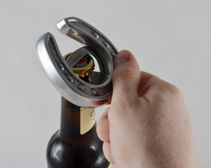 Arthur Court Aluminum Beer Bottle Opener - Horseshoe Decor, Ideal Father's Day Gift, Robust Aluminum Construction, Perfect for Cowboy Rider & Cowgirl - BeesActive Australia