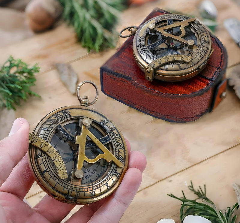 So You Can Always Find Your Way Back to Me - Personalized Sundial Compass with Wooden Box Luxury Gift - Anniversary Sundial Compass - Brass Compass Personalised Gifts for Men