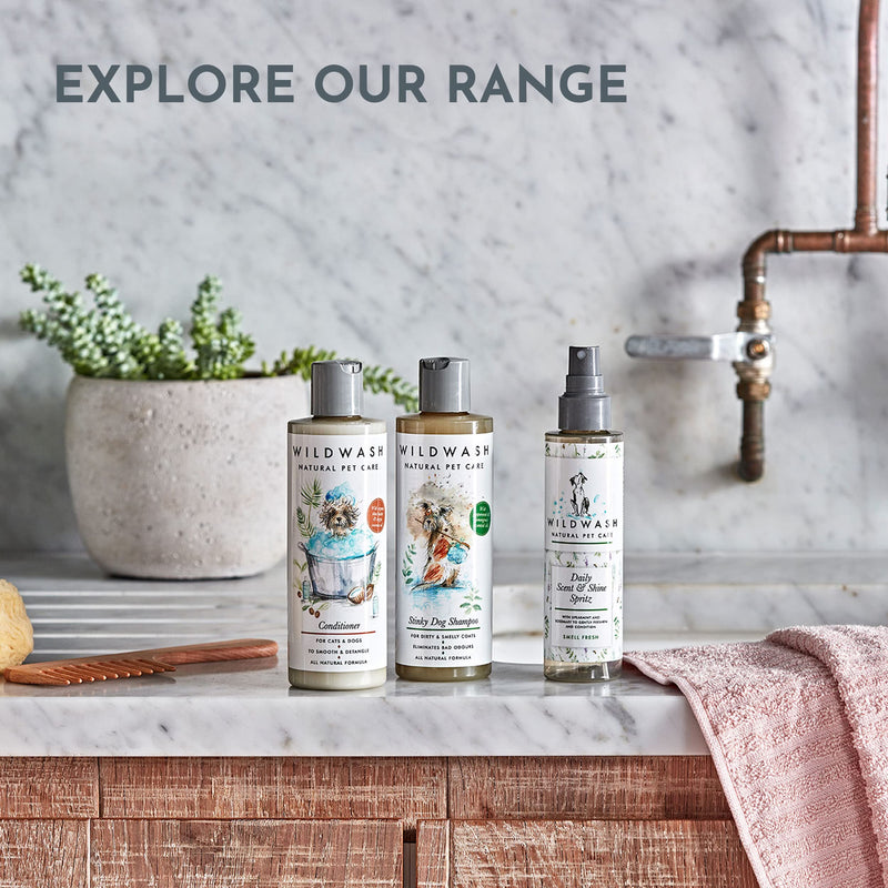 WildWash Daily Eye Cleanser for Dogs 300ml - Chamomile to Cleanse and Brighten and Cucumber to Calm, Hydrate and Refresh Natural, Sulphate and Paraben-Free for Sensitive Skin