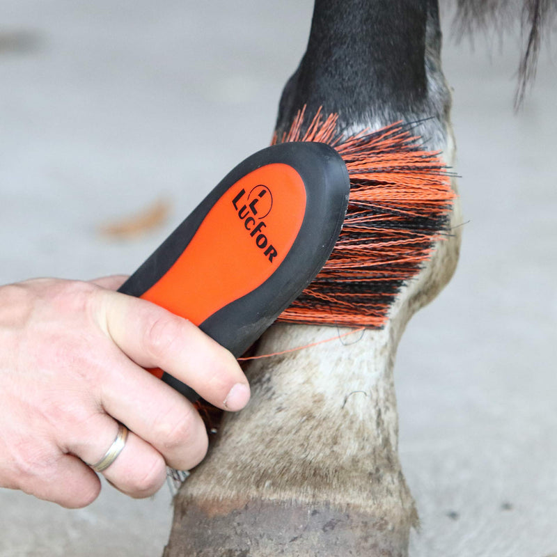 LUCFOR Root Brush Horse Long Brush | The cuddly brush as a mane comb in horse accessories | Horse Brush Large Long Soft Bristles Orange Fur Shining Brush Horse | For coarse dust and dirt - BeesActive Australia