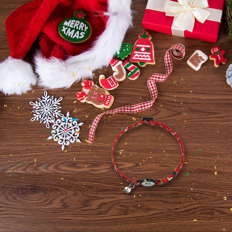 Christmas Cat Collar Breakaway with Bells, Xmas Patterns Kitten Collar with Qr Code Cat Tag Red Snowflake - BeesActive Australia